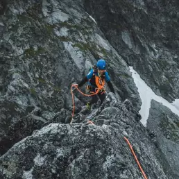 Wyjscie-Zabia-lalka-Zabi-Zadni-Mnich-z-przewodnikiem-przewodnikami-tatrzanskimi