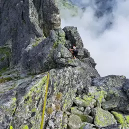 wyjscie-na-zabieg-mnicha-zabi-mnich-z-przewodnikiem