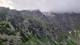 wyjscie-na-zabieg-mnicha-zabi-mnich-z-przewodnikiem