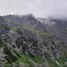 wyjscie-na-zabieg-mnicha-zabi-mnich-z-przewodnikiem