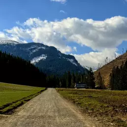 jaskinie-tatrzanskie-przewodnikiem