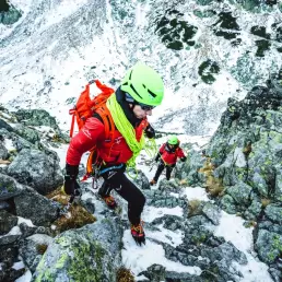 Podstawowy-kurs-zimowej-turystyki